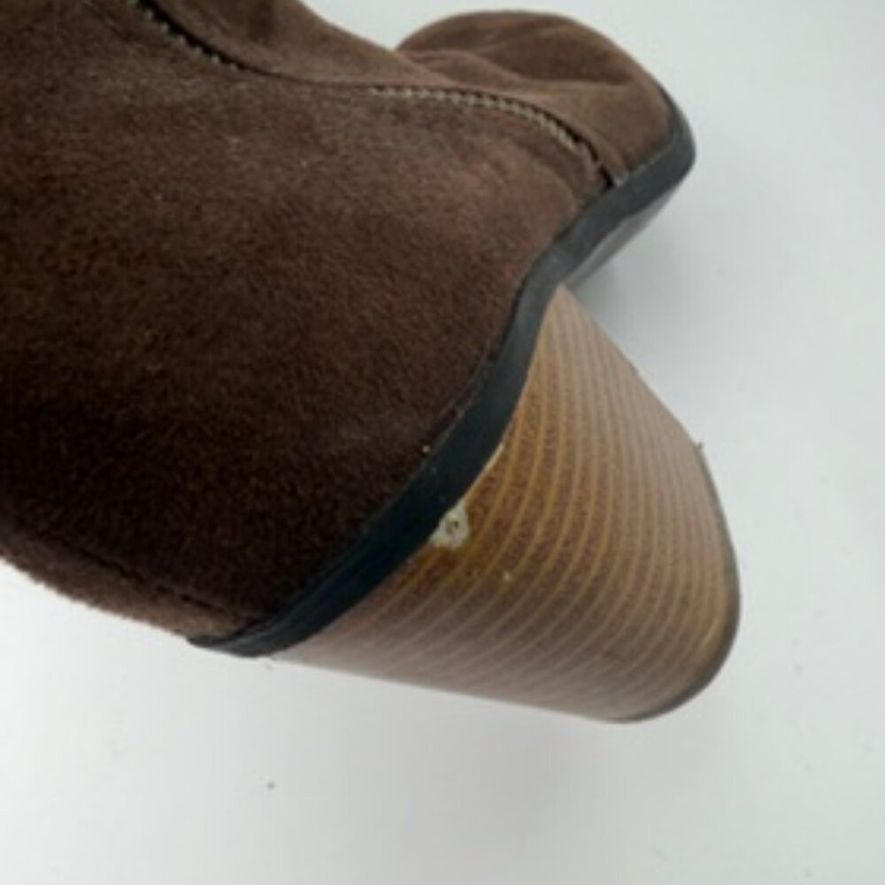 Diba Brown Suede Ankle Boots with a Block Heel and Side Zipper Size 5.5M - Picture 8 of 8